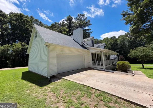 Photo 2 of Single family home for sale at 1761 Keenland Pl, Lawrenceville, GA 30043 | MLS# 10795889 | Listing updated on 2026-09-27