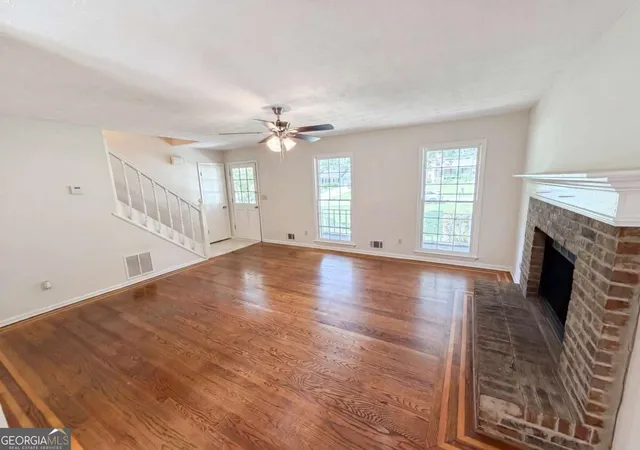 Photo 4 of Single family home for sale at 1761 Keenland Pl, Lawrenceville, GA 30043 | MLS# 10795889 | Listing updated on 2026-09-27