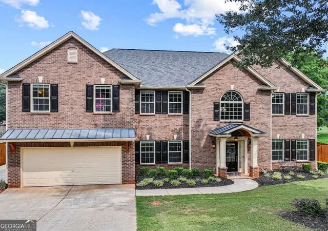 1st image of 5727 Pleasant Woods Dr, Flowery Branch, GA 30542 | MLS# 10818246