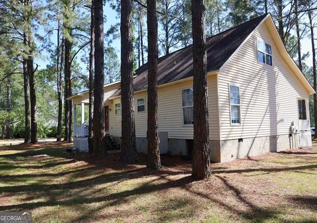Photo 4 of Single family home for sale at 500 S Kevin Ct, Statesboro, GA 30461 | MLS# 10813948 | Listing updated on 2026-08-24