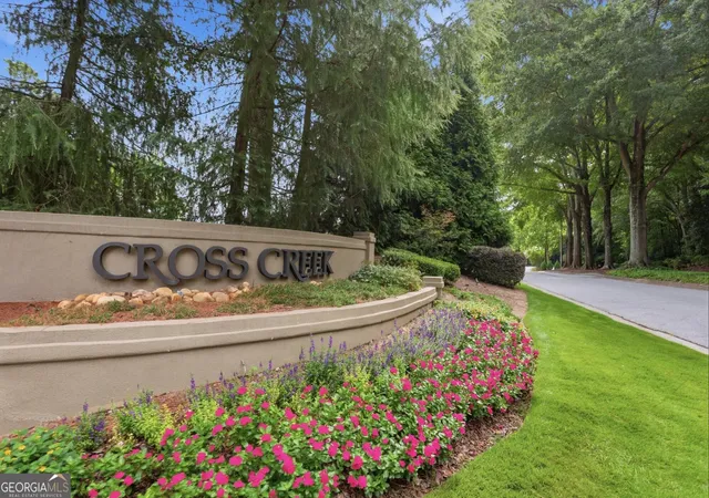 Photo 2 of Condo for sale at 53 Chaumont Sq Nw, Atlanta, GA 30327 | MLS# 10811107 | Listing updated on 2026-09-06