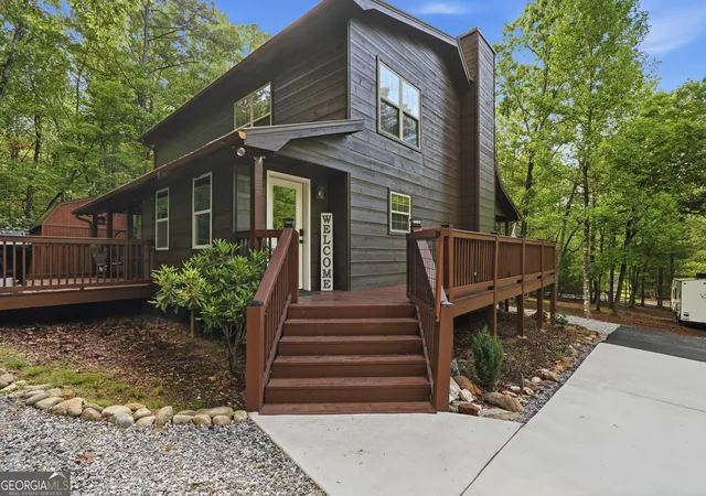 Homes for sale in Blairsville, GA | 2283 Rocky Top Rd, Blairsville, GA 30512 | MLS# 10756493