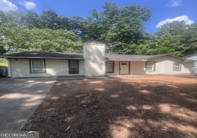 Photo 1 of Single family home for sale at 5666 Marbut Rd, Lithonia, GA 30058 | MLS# 10798410 | Listing updated on 2026-07-16