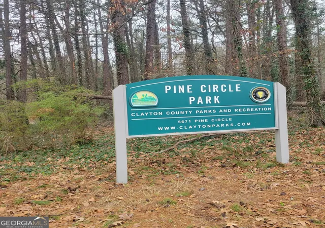 2nd image of 4682 Pine Cir, Ellenwood, GA 30294 | MLS# 10633335