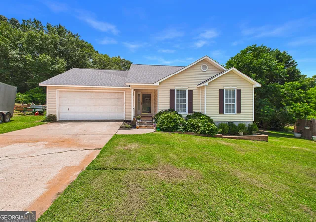 Homes for sale in Bonaire, GA | 206 Eric Dr, Bonaire, GA 31005 | MLS# 10798961