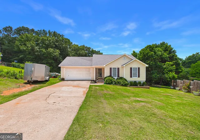 Homes for sale in Bonaire, GA | 206 Eric Dr, Bonaire, GA 31005 | MLS# 10798961