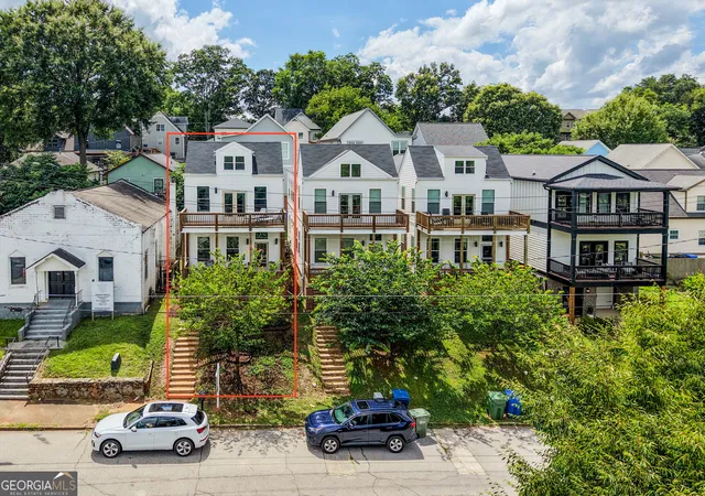 2nd image of 759 Martin St Se, Atlanta, GA 30315 | MLS# 10789106