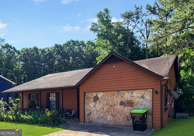 Photo 2 of Single family home for sale at 5687 Pine Meadows Ct, Morrow, GA 30260 | MLS# 10805689 | Listing updated on 2026-09-05