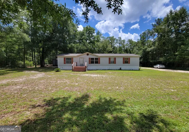 Photo 3 of Single family home for sale at 2604 River Bend Rd, Statesboro, GA 30461 | MLS# 10823156 | Listing updated on 2026-09-09