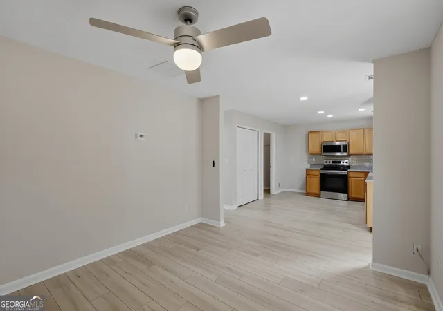 Photo 3 of Sale Pending at 481 Hillandale Park Dr, Lithonia, GA 30058 | MLS# 10804273 | Listing updated on 2026-08-18