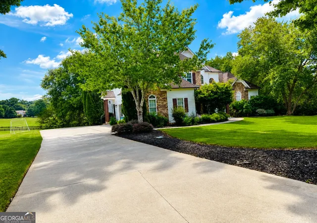 2nd image of 1040 Madison Lakes Pkwy Pkwy, Madison, GA 30650 | MLS# 10827498