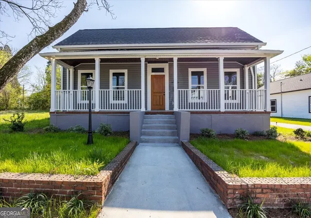Photo 1 of Single family home for sale at 836 Plant St, Macon, GA 31201 | MLS# 10721249 | Listing updated on 2026-04-13