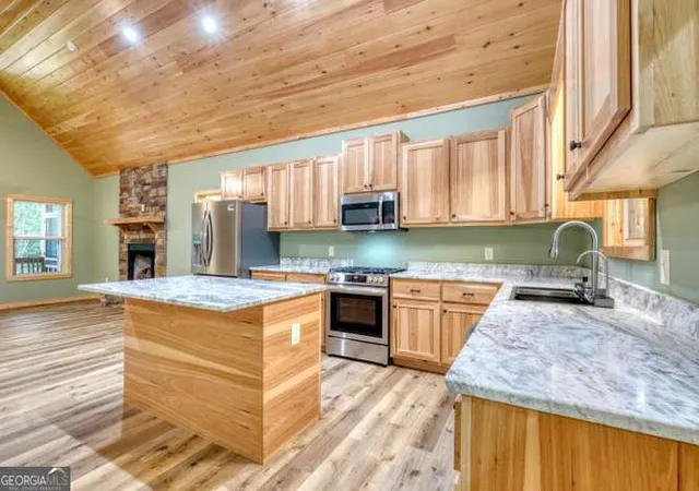 Photo 3 of Single family home for sale at 134 Camp Crk View, Blairsville, GA 30512 | MLS# 10813555 | Listing updated on 2026-08-10