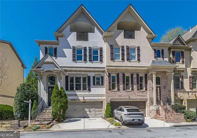 Photo 2 of Townhouse for sale at 1930 Saxon Valley Cir Ne, Brookhaven, GA 30319 | MLS# 10728248 | Listing updated on 2026-08-21