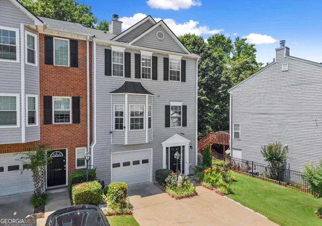 Photo 3 of Townhouse for sale at 1628 Indian Way, Cumming, GA 30040 | MLS# 10773890 | Listing updated on 2026-06-12