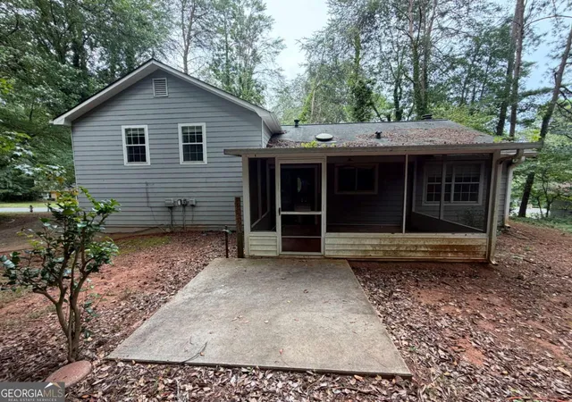 Homes for sale in Marietta, GA | 2256 Turtle Club Dr Ne, Marietta, GA 30066 | MLS# 10803432