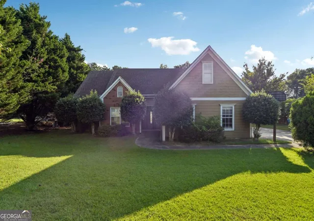 Photo 1 of Sale Pending at 2084 Green Gate Pl, Grayson, GA 30017 | MLS# 10824680 | Listing updated on 2026-08-29