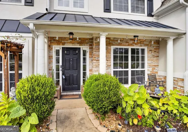 Photo 3 of Single family home for sale at 2828 Autumn Ridge Ln, Lawrenceville, GA 30044 | MLS# 10826355 | Listing updated on 2026-09-20