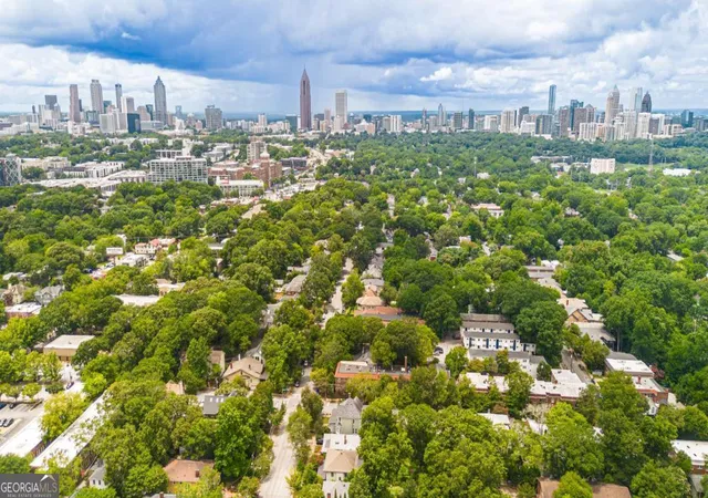 Listing Photo 2 - Condo for sale in building located at 980 Saint Charles Ave Ne, Atlanta, GA 30306 - Unit #2