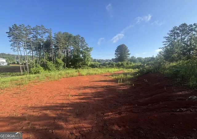 Photo 4 of Sale Pending at 1944 Davis Rd, Eastanollee, GA 30538 | MLS# 10832891 | Listing updated on 2026-09-04