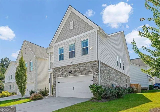 Photo 3 of Single family home for sale at 3747 Silvery Wy, Powder Springs, GA 30127 | MLS# 10833013 | Listing updated on 2026-09-17
