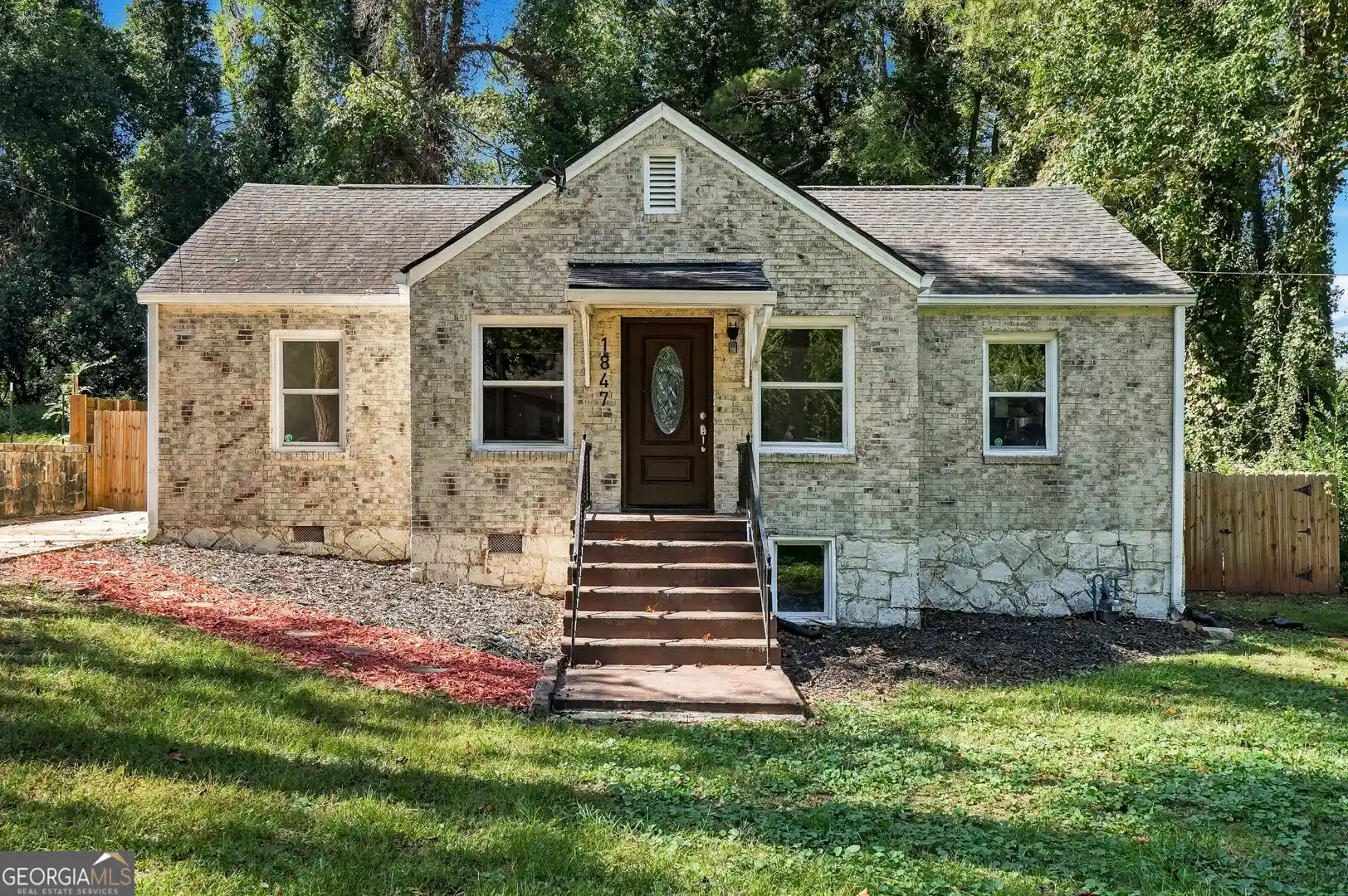 Photo 1 of Single family home for sale at 1847 Ridgeland Dr, Decatur, GA 30032 | MLS# 10872887 | Listing updated on 2026-10-28