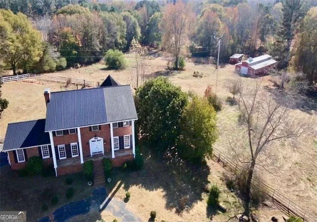Photo 3 of Single family home for sale at 740 Patrick Mill Rd Sw, Winder, GA 30680 | MLS# 10773010 | Listing updated on 2026-08-30