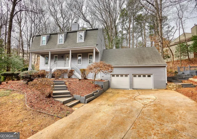 Photo 1 of Single family home for sale at 4205 Aberdeen Pass Ne, Roswell, GA 30075 | MLS# 10817642 | Listing updated on 2026-09-05