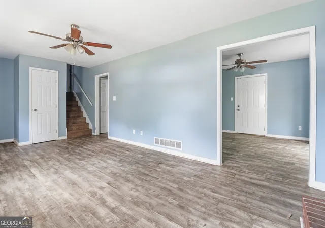 Photo 3 of Single family home for sale at 3521 Mustang Dr, Powder Springs, GA 30127 | MLS# 10793543 | Listing updated on 2026-08-02