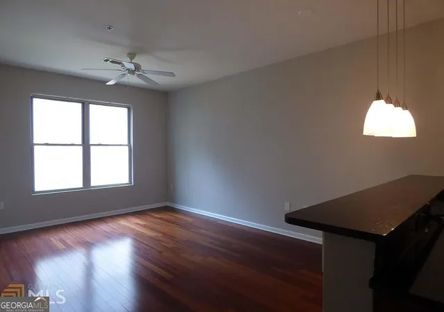 5th image of 870 Mayson Turner Rd Nw #1103, Atlanta, GA 30314 | MLS# 10591331