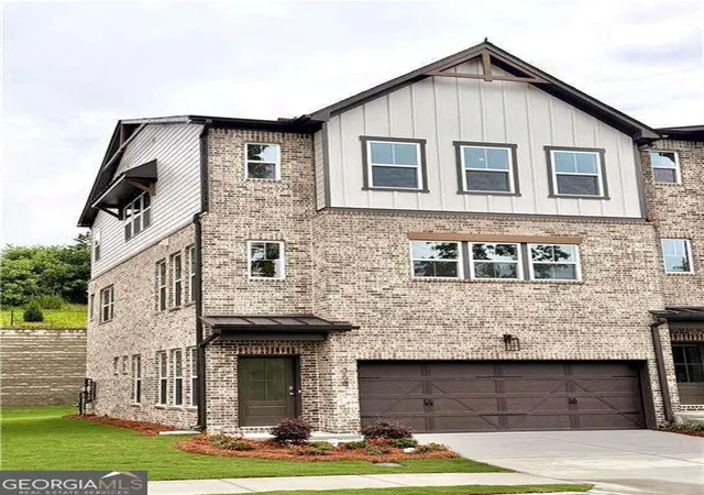 Photo 1 of Townhouse for sale at 368 Sunset Holw St, Sugar Hill, GA 30518 | MLS# 10803379 | Listing updated on 2026-09-17