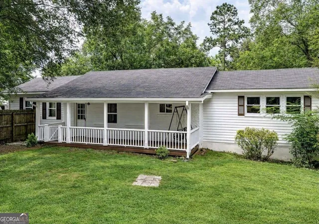 1st image of 26 8th St, Emerson, GA 30137 | MLS# 10820908