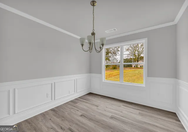 Photo 4 of Single family home for sale at 152 Sewell Rd, Lavonia, GA 30553 | MLS# 10759636 | Listing updated on 2026-09-01