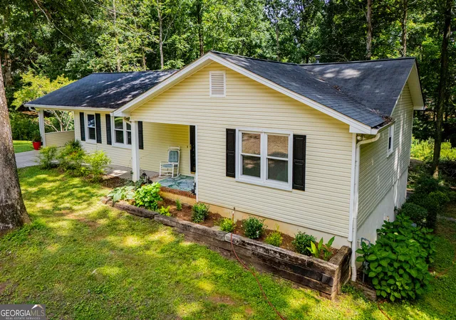 Homes for sale in Bremen, GA | 203 Windsor Pl, Bremen, GA 30110 | MLS# 10803746