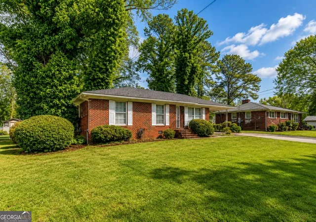 Homes for sale in Cedartown, GA | 263 E Girard Ave, Cedartown, GA 30125 | MLS# 10719766