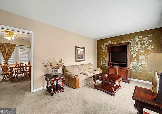 3rd image of 263 E Girard Ave, Cedartown, GA 30125 | MLS# 10719766