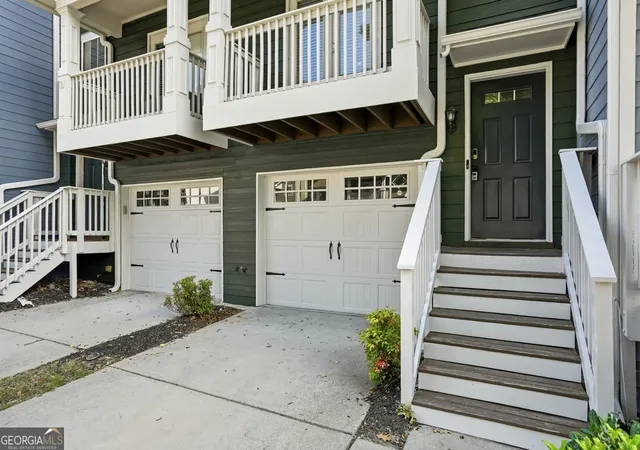 Photo 2 of Townhouse for sale at 1297 Liberty Pkwy NW, Atlanta, GA 30318 | MLS# 10770681 | Listing updated on 2026-08-12