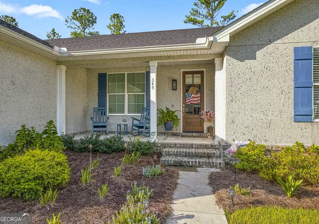 Photo 3 of Single family home for sale at 345 Belmont Cir, Brunswick, GA 31525 | MLS# 10830657 | Listing updated on 2026-09-17