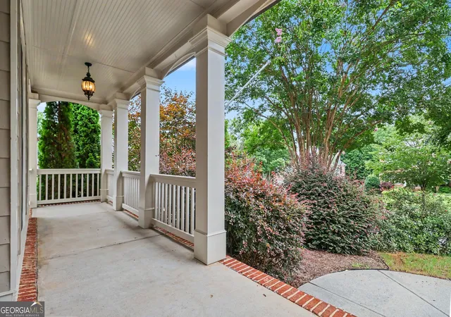 3rd image of 1762 Country Wood Dr, Hoschton, GA 30548 | MLS# 10808273