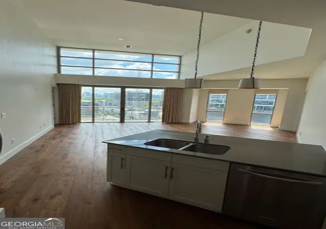 4th image of 1100 Howell Mill Rd Nw #913, Atlanta, GA 30318 | MLS# 10742314