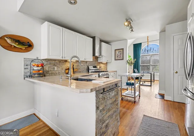 Photo 3 of Single family home for sale at 210 Wrights Mill, Canton, GA 30115 | MLS# 10829789 | Listing updated on 2026-09-10