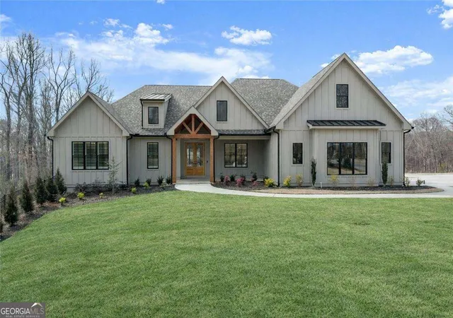1st image of 9224 Waldrip Rd, Gainesville, GA 30506 | MLS# 10809579