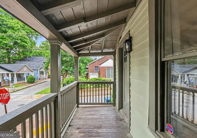 Homes for sale in Atlanta, GA | 898 Smith St Sw, Atlanta, GA 30310 | MLS# 10788805