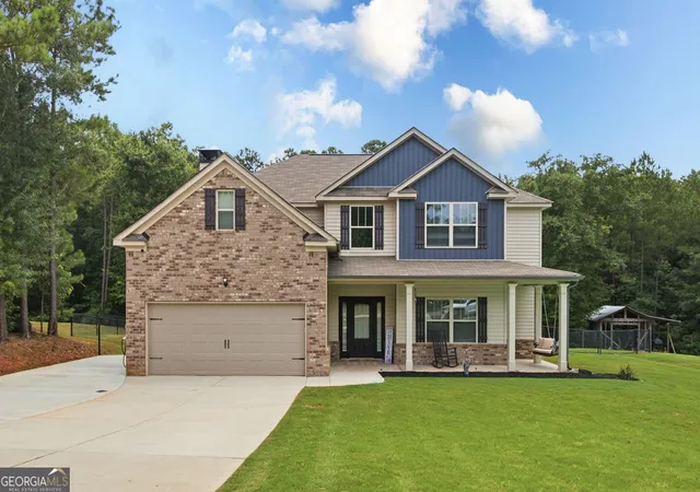 Photo 1 of Single family home for sale at 129 Waterford Dr, Jackson, GA 30233 | MLS# 10812181 | Listing updated on 2026-09-18