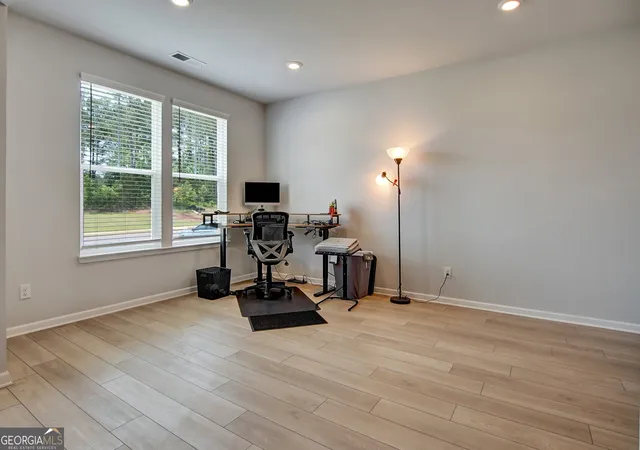 5th image of 297 Delta Dr, Mcdonough, GA 30252 | MLS# 10610302