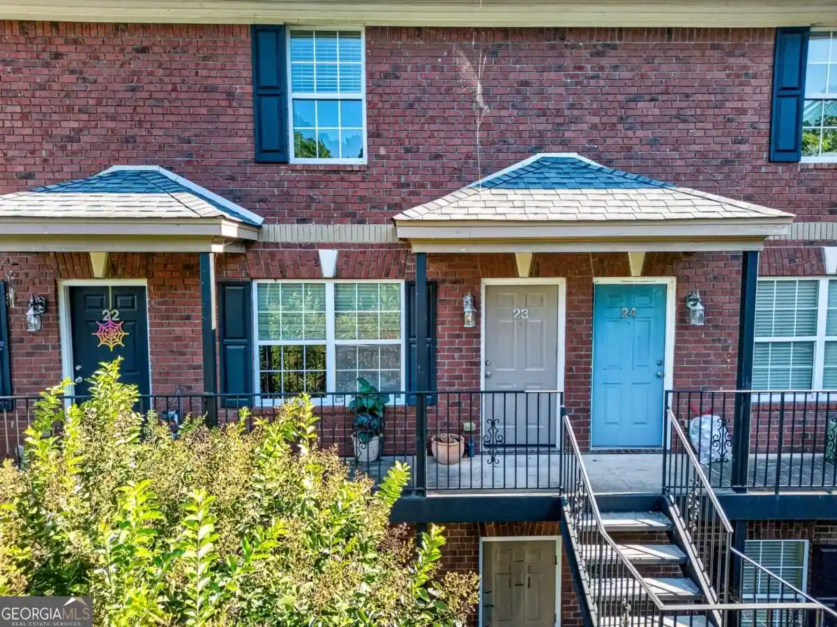 Condo for sale at 105 Whitehead Rd #23, Athens, GA 30606 | MLS# 10855935