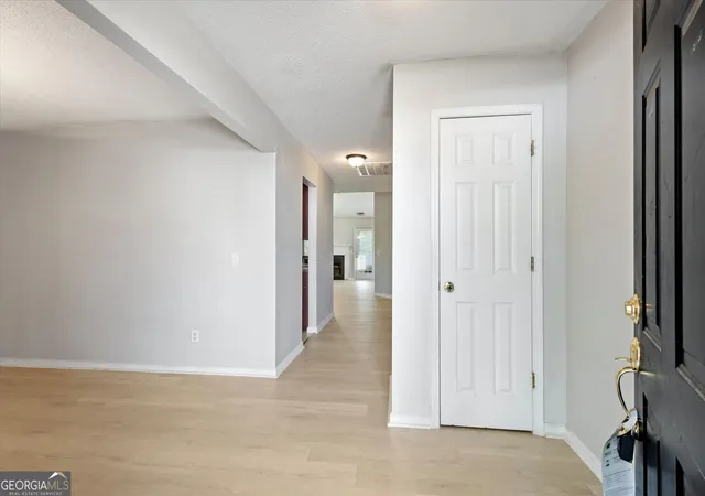 Photo 3 of Sale Pending at 118 Covington Cvs, Byron, GA 31008 | MLS# 10719508 | Listing updated on 2026-08-12