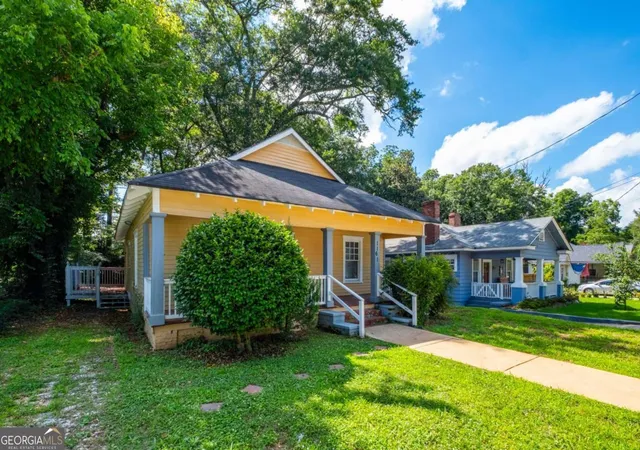 Photo 2 of Single family home for sale at 1161 Indale Pl Sw, Atlanta, GA 30310 | MLS# 10790480 | Listing updated on 2026-09-03