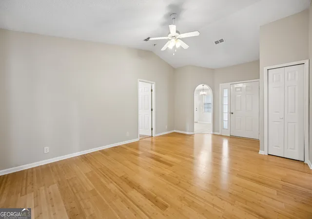 Photo 4 of Single family home for sale at 872 Mission Tr Dr, St. Marys, GA 31558 | MLS# 10792259 | Listing updated on 2026-10-01
