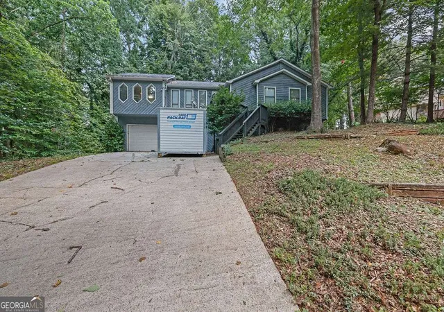 Photo 1 of Single family home for sale at 2721 Pine Cone Ln, Duluth, GA 30096 | MLS# 10816478 | Listing updated on 2026-09-17